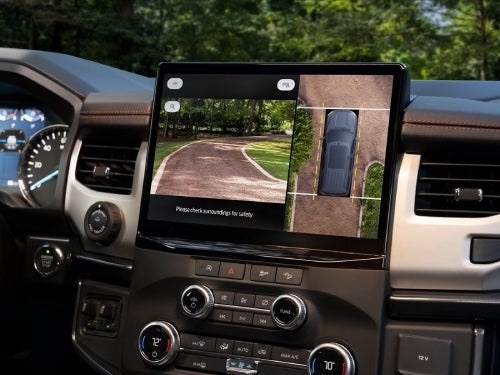 2024 Ford Expedition view of touchscreen display showing 360 camera views