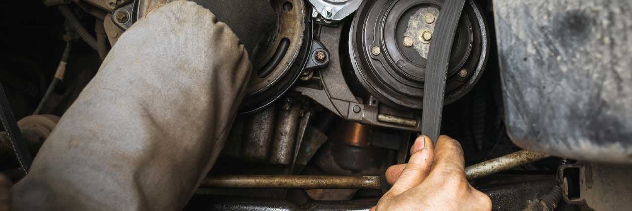 Vehicle Belt and Hose Service in Texas