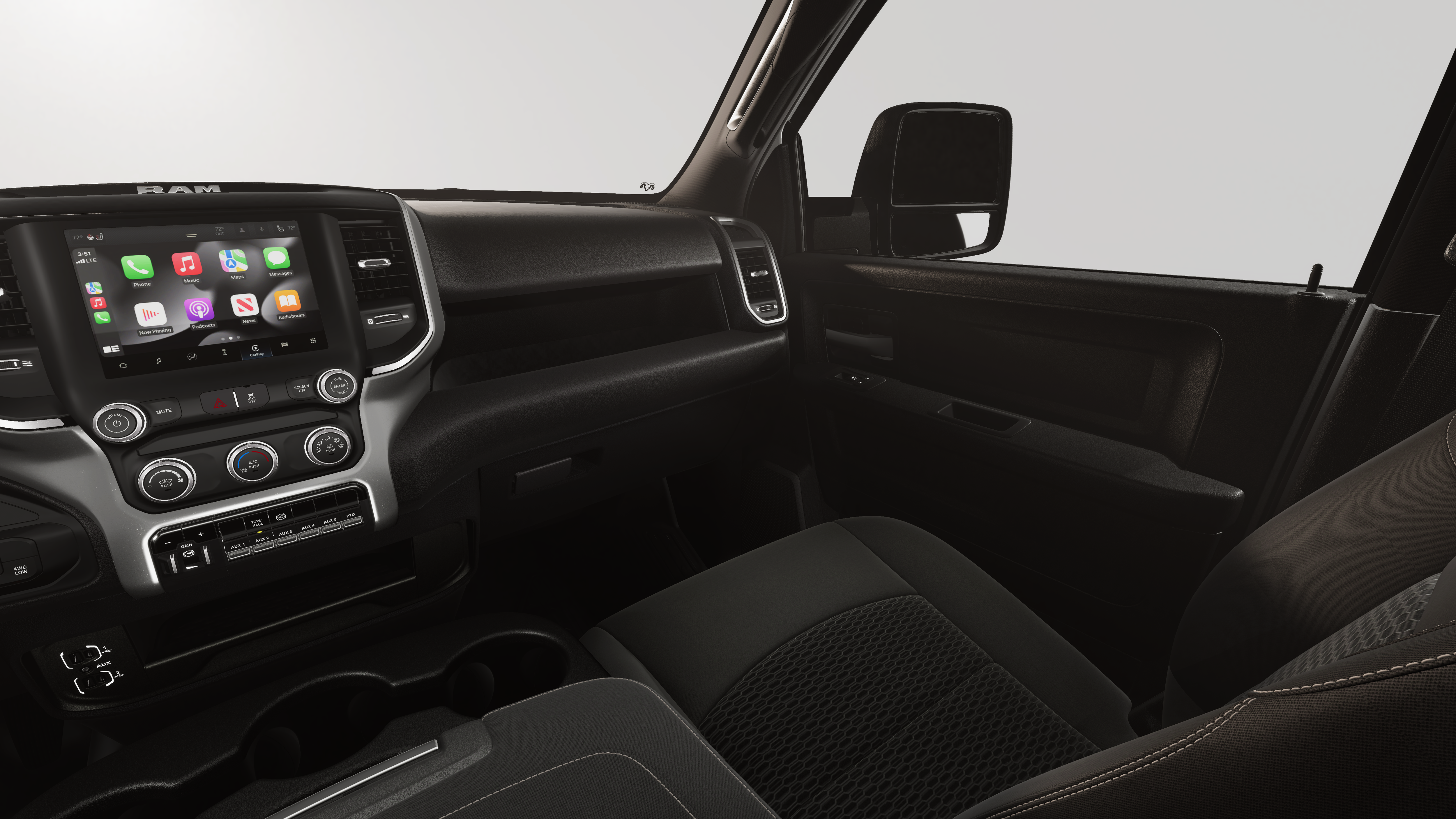 2026 RAM Ram 3500 Chassis Cab RAM 3500 TRADESMAN CREW CAB CHASSIS 4X4 60' CA