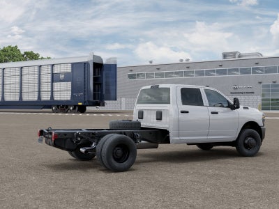 2026 RAM Ram 3500 Chassis Cab RAM 3500 TRADESMAN CREW CAB CHASSIS 4X4 60' CA
