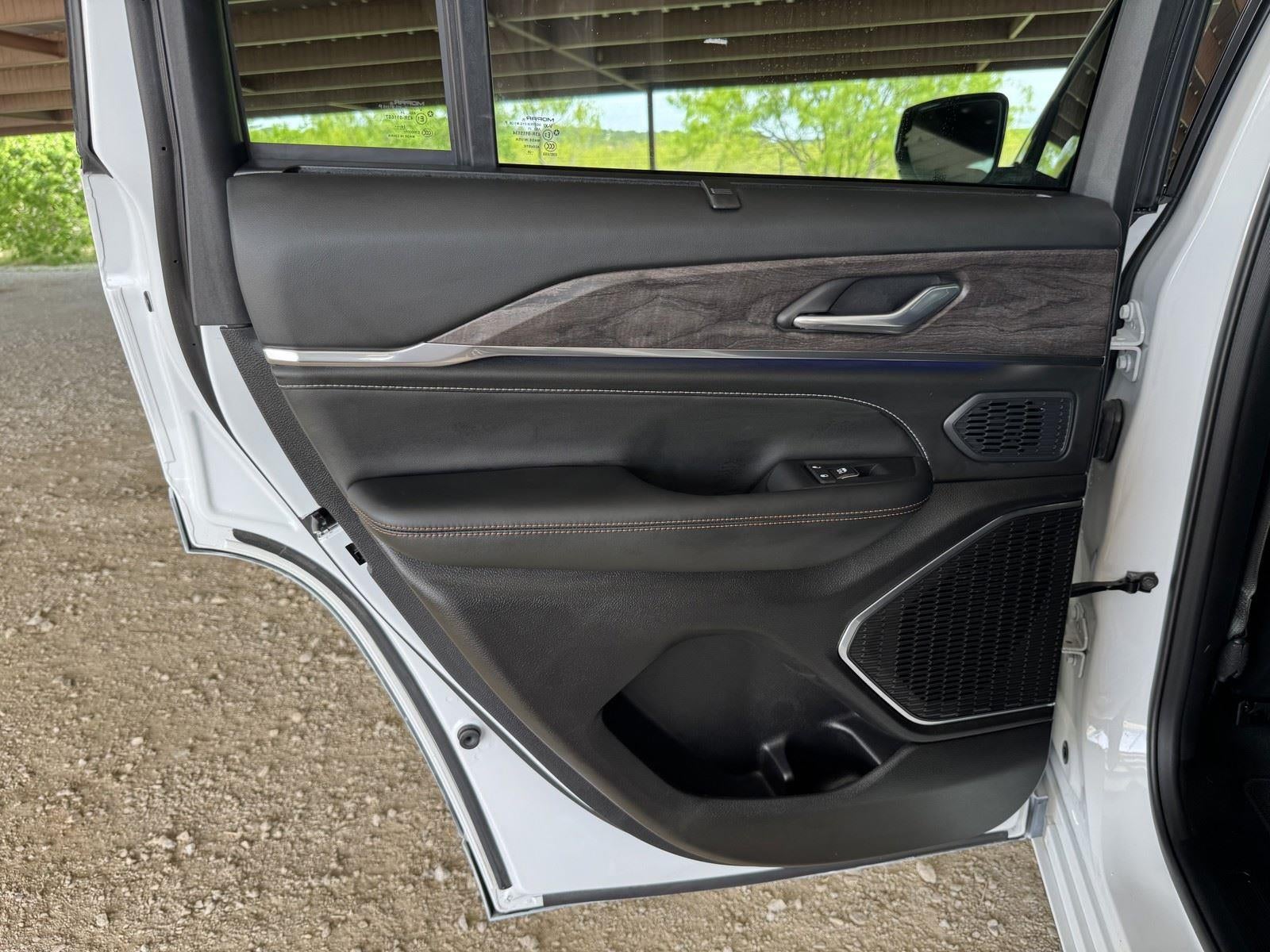 2025 Jeep Grand Cherokee Overland