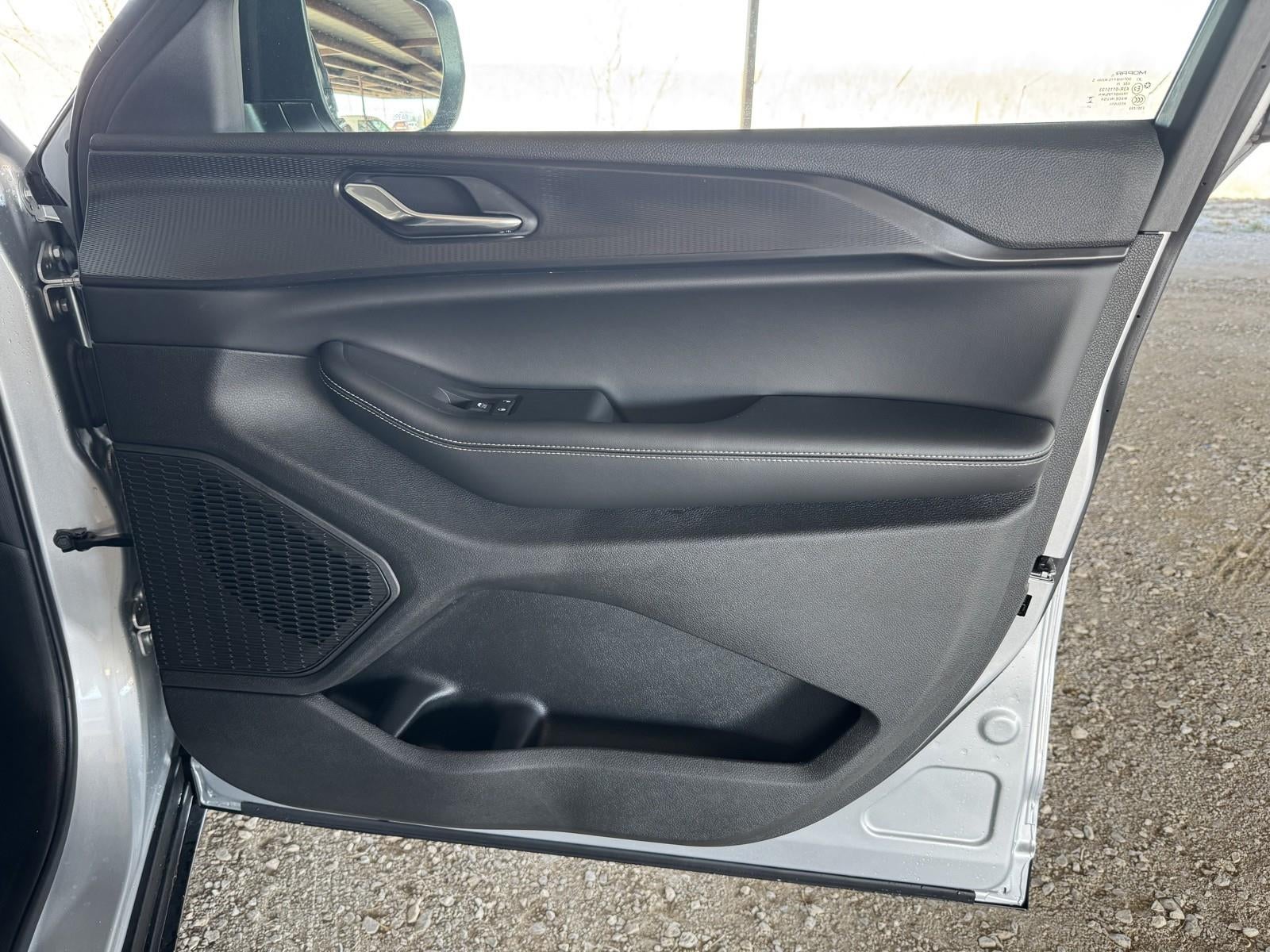 2025 Jeep Grand Cherokee L Laredo X