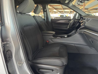 2025 Jeep Grand Cherokee L Laredo X