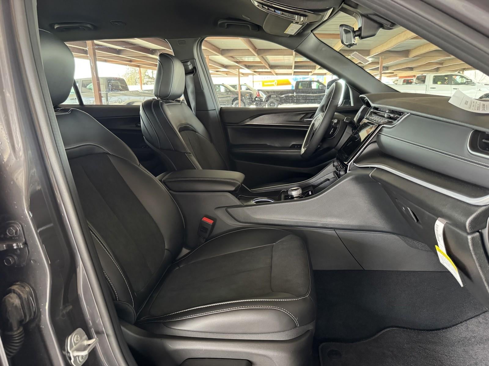 2025 Jeep Grand Cherokee L Altitude