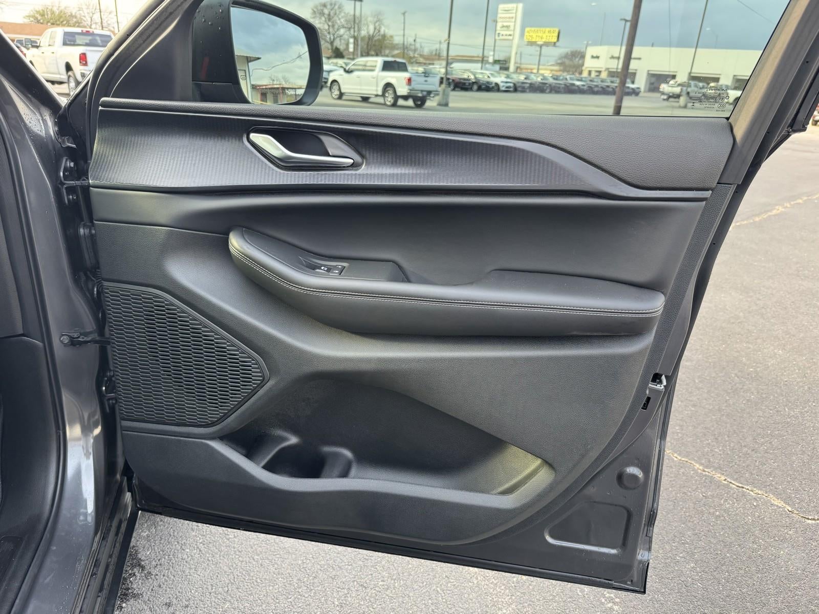 2025 Jeep Grand Cherokee L Laredo X