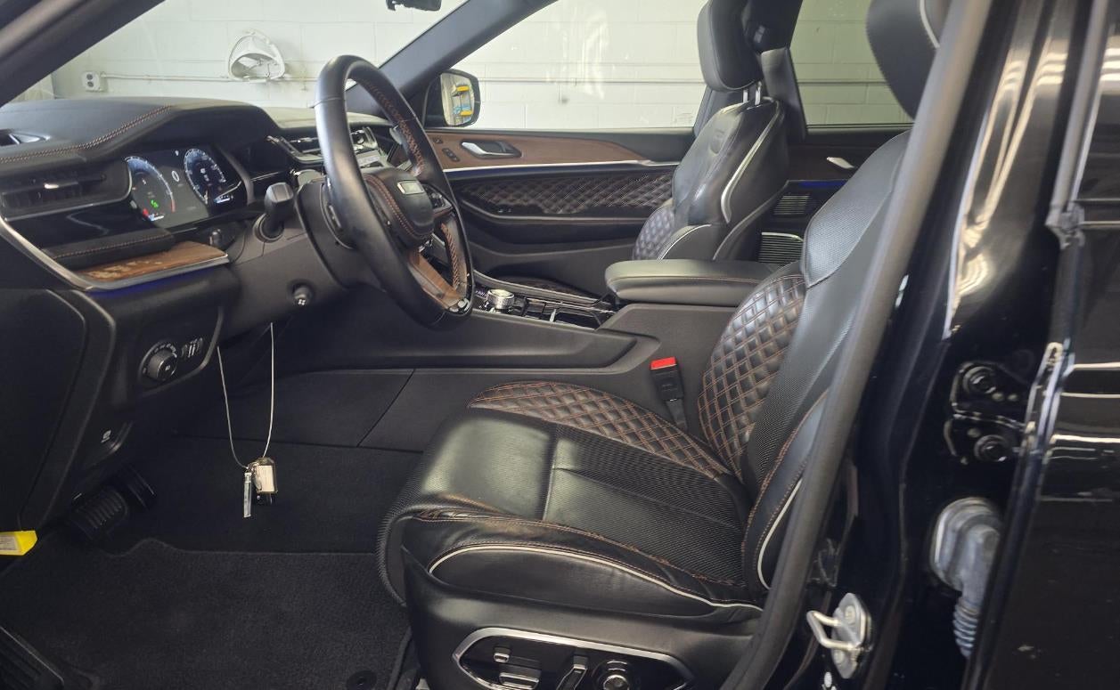 2023 Jeep Grand Cherokee L Summit