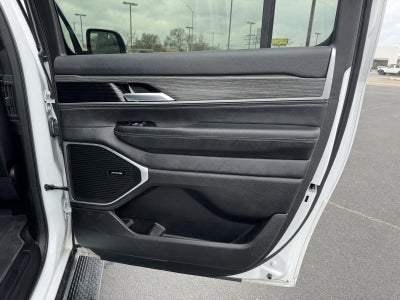 2024 Jeep Wagoneer L Series II