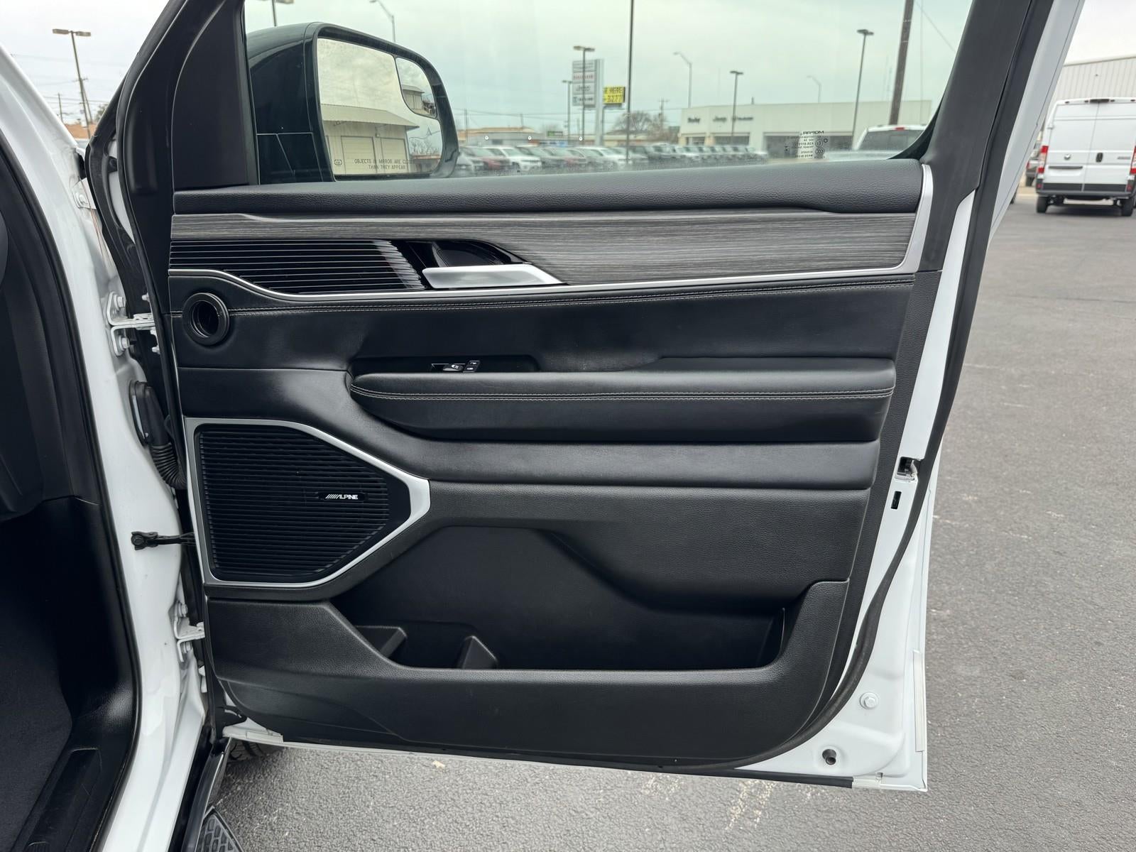 2024 Jeep Wagoneer L Series II