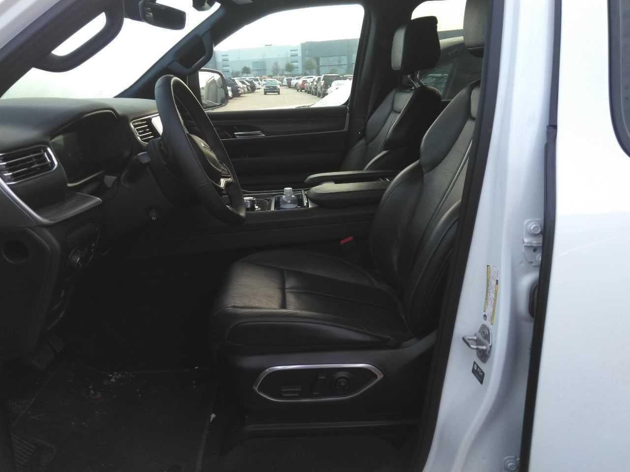 2024 Jeep Wagoneer L Series II