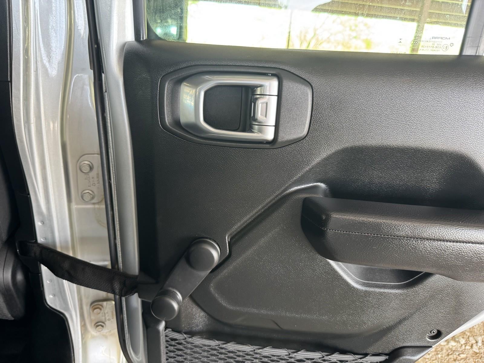 2023 Jeep Gladiator Sport