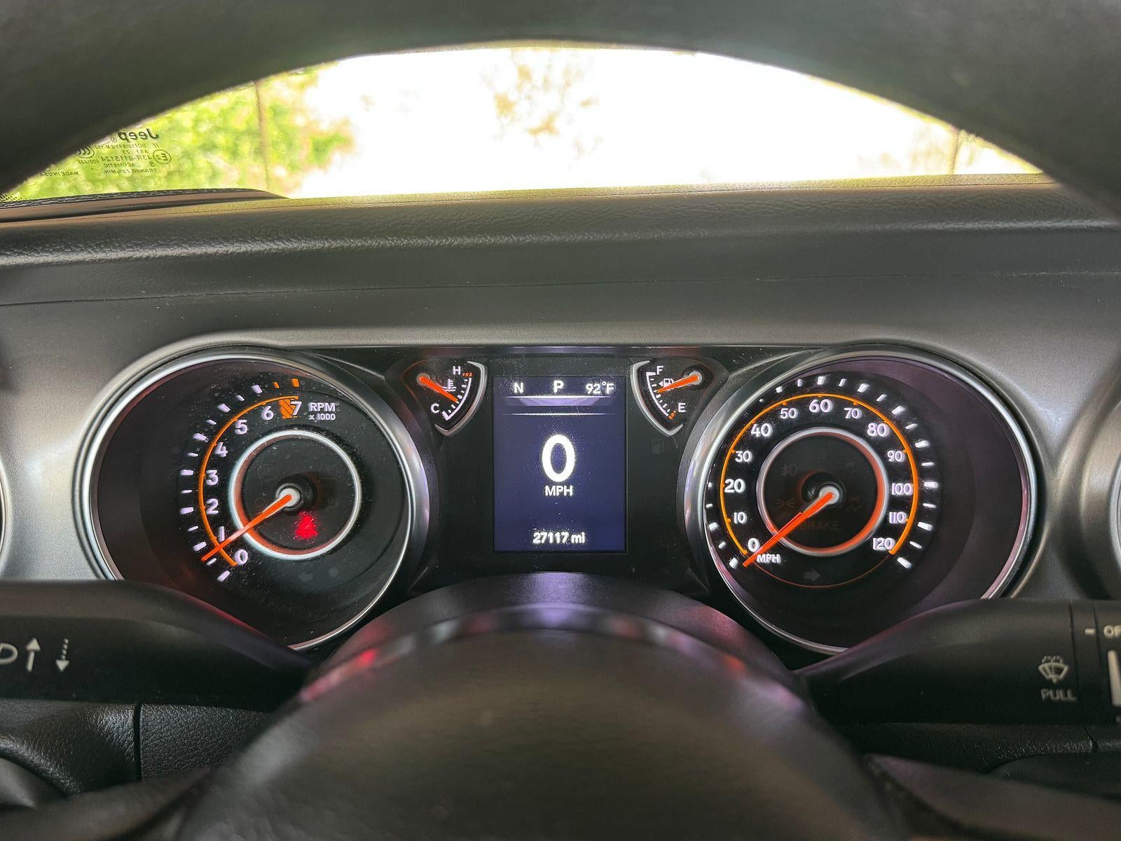 2023 Jeep Gladiator Sport