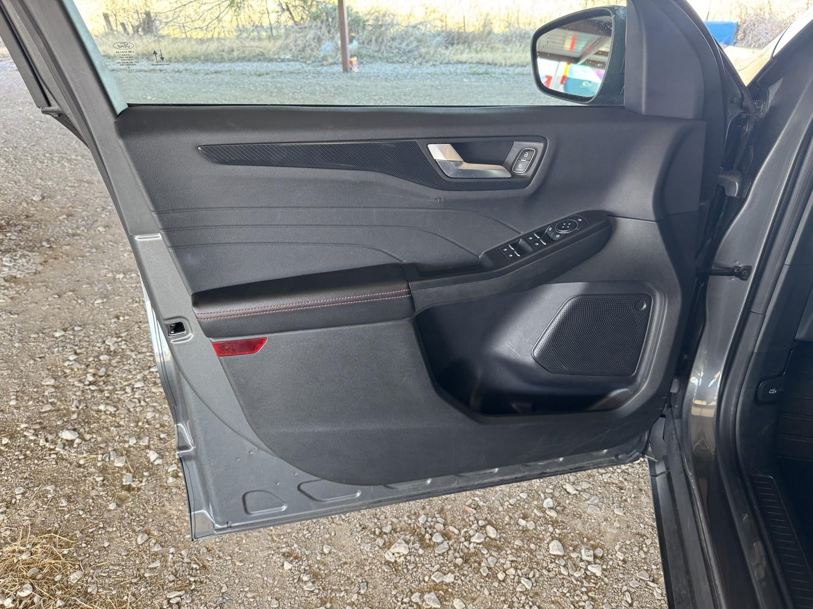 2024 Ford Escape ST-Line