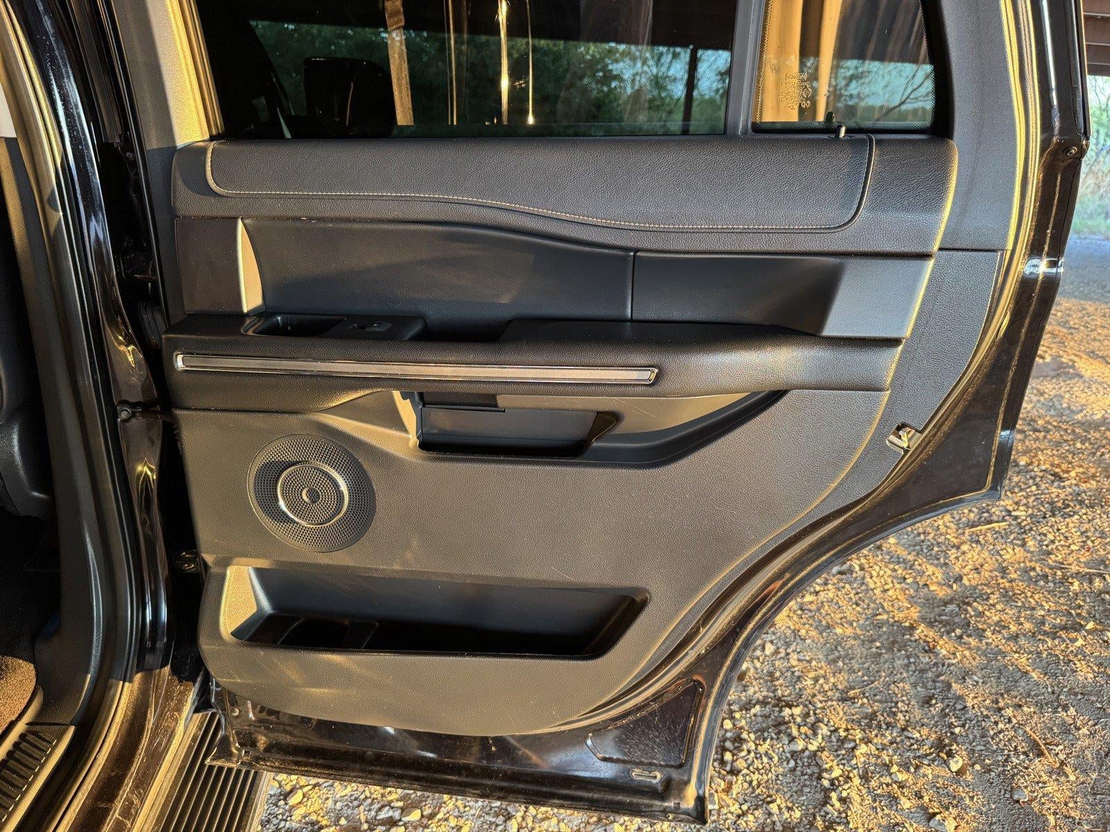 2023 Ford Expedition XLT
