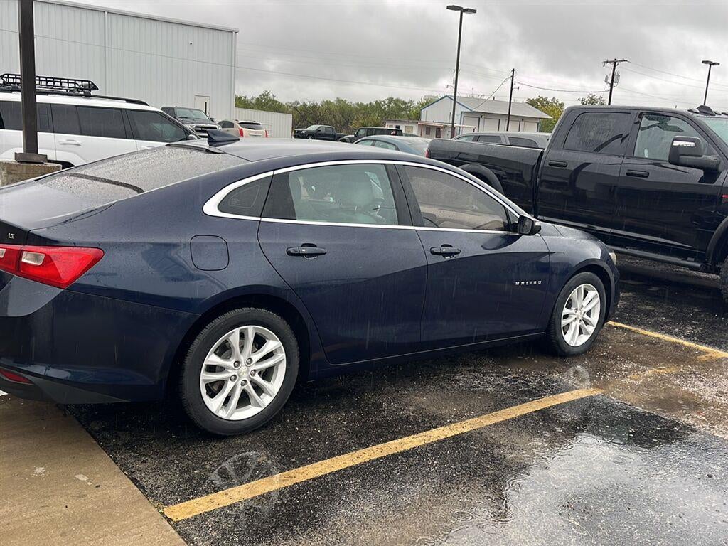 2017 Chevrolet Malibu LT