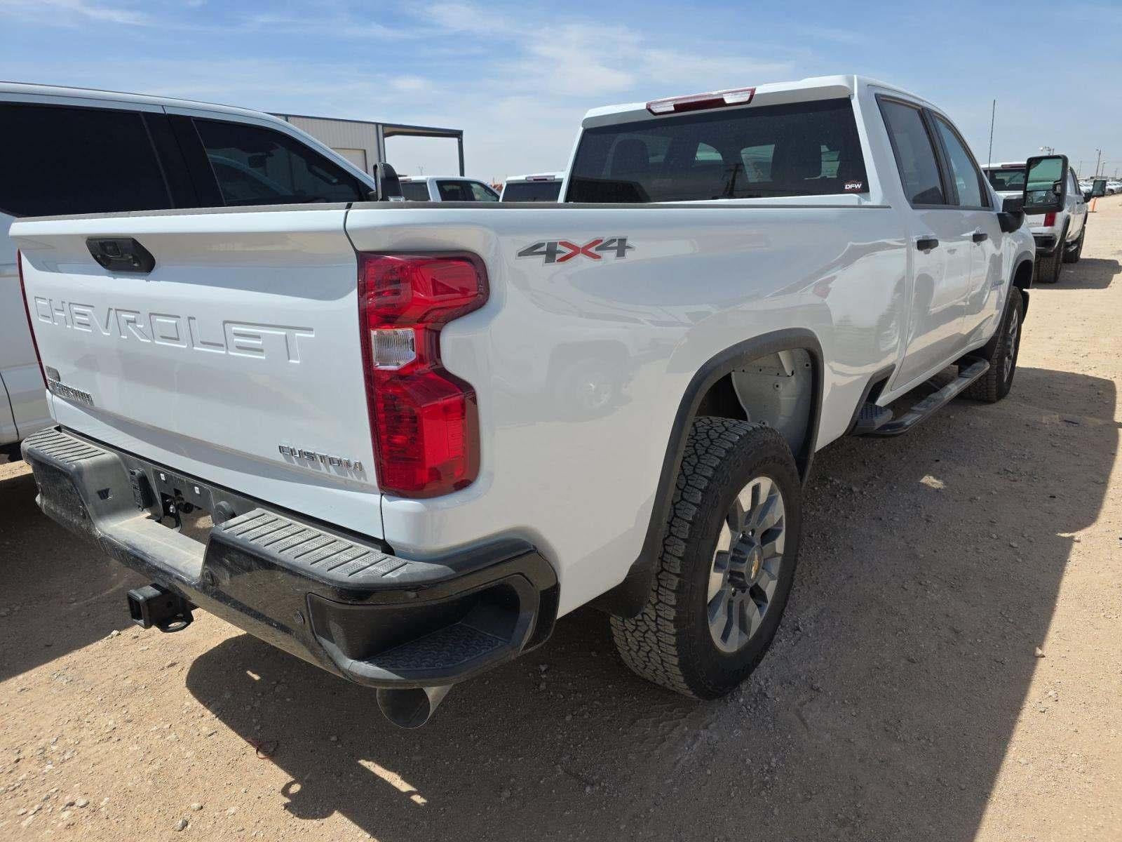 2025 Chevrolet Silverado 2500HD Custom
