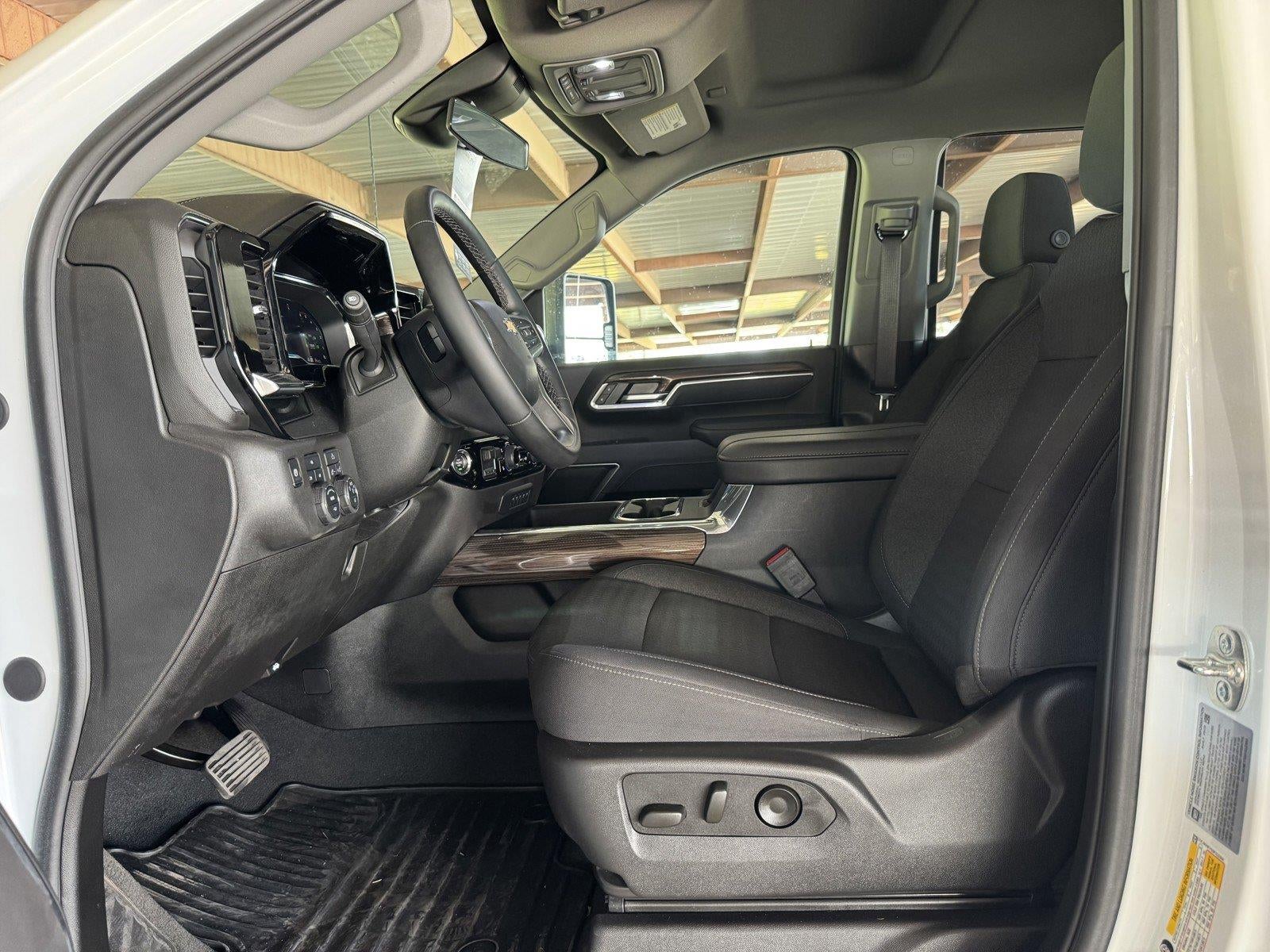 2025 Chevrolet Silverado 2500Hd LT