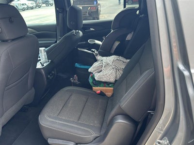 2025 Chevrolet Traverse FWD LT