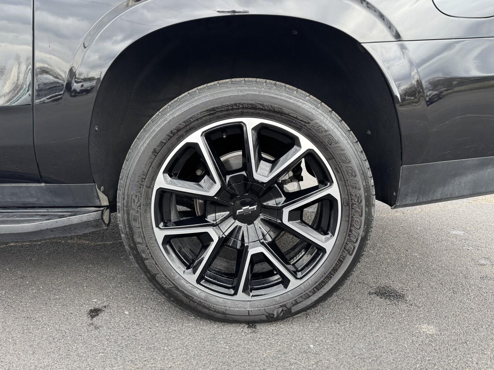 2023 Chevrolet Suburban RST