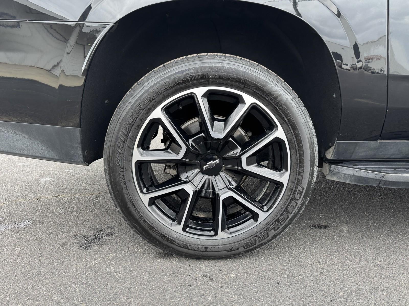 2023 Chevrolet Suburban RST