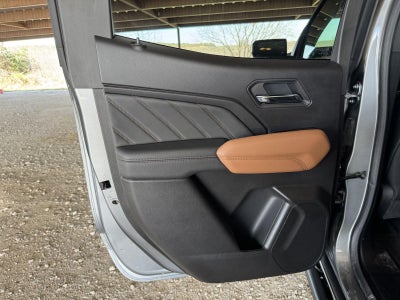 2025 GMC Canyon 4WD AT4