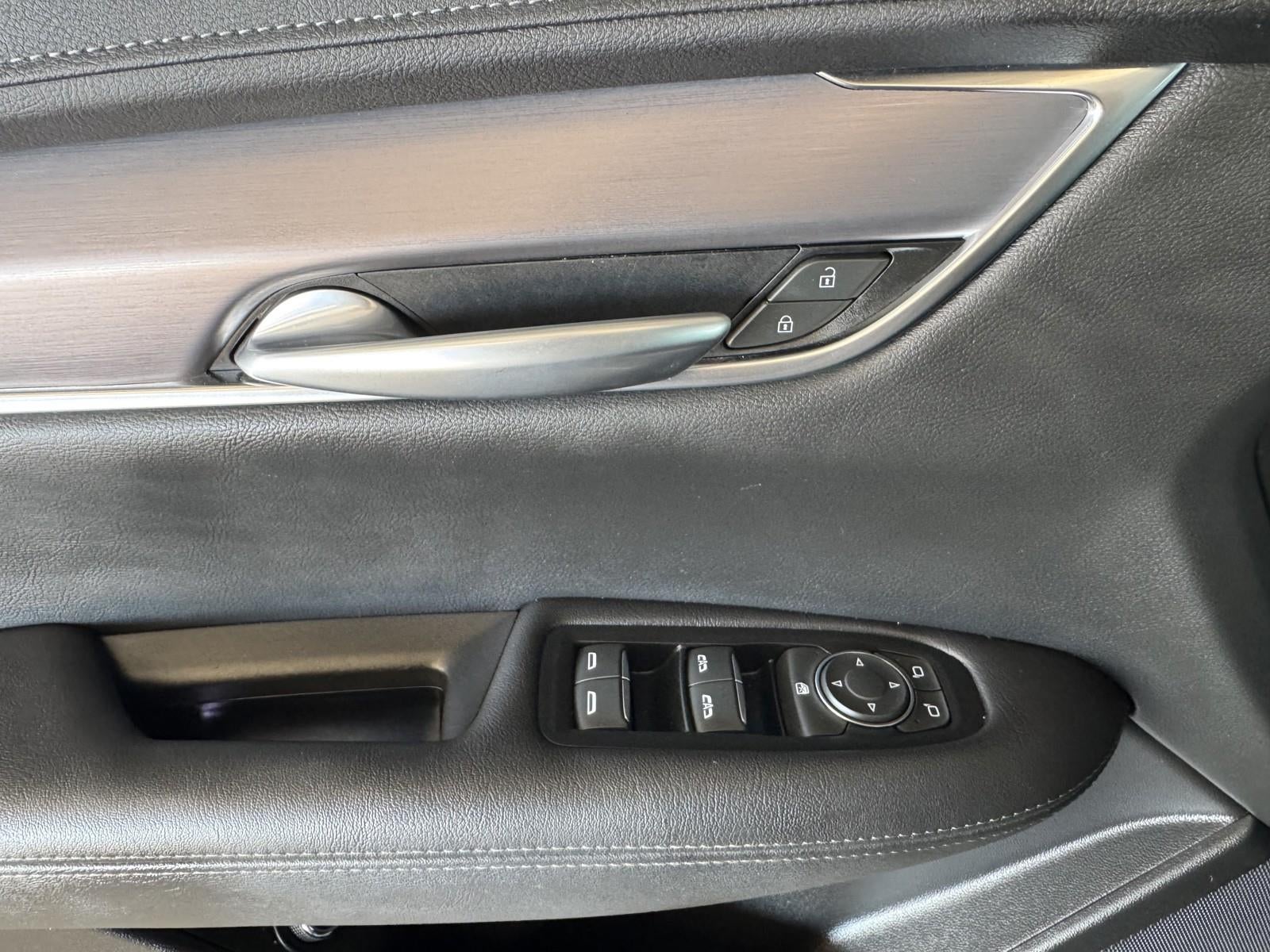 2023 Cadillac XT5 AWD Luxury