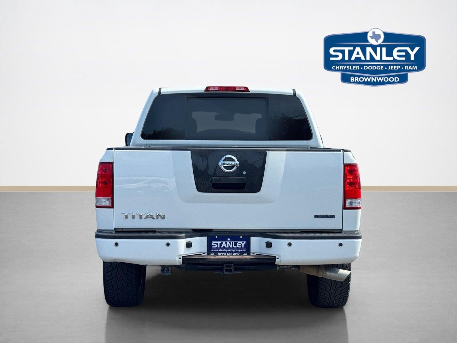 2012 Nissan Titan SV