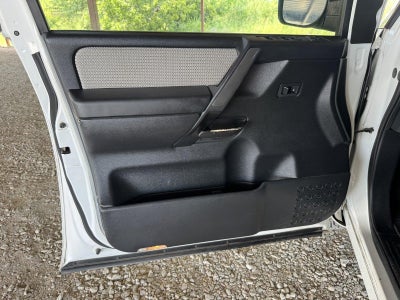 2012 Nissan Titan SV
