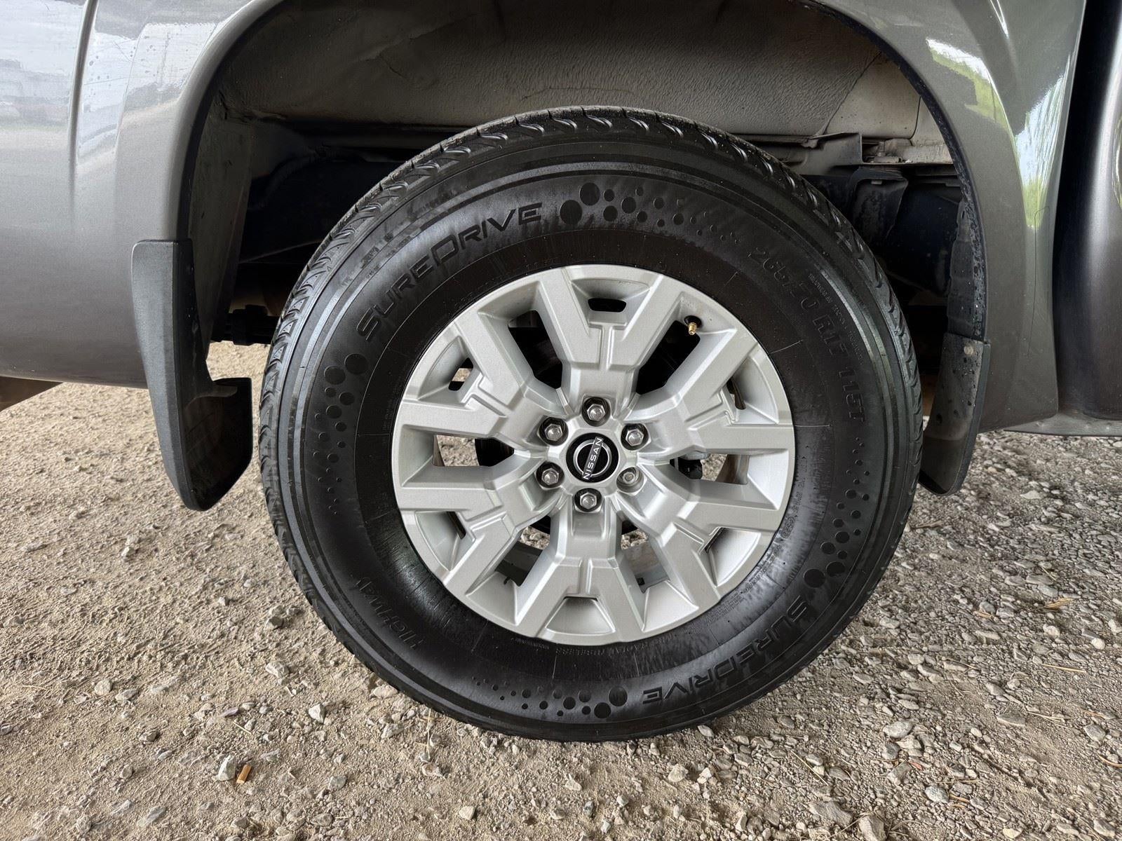 2022 Nissan Frontier SV