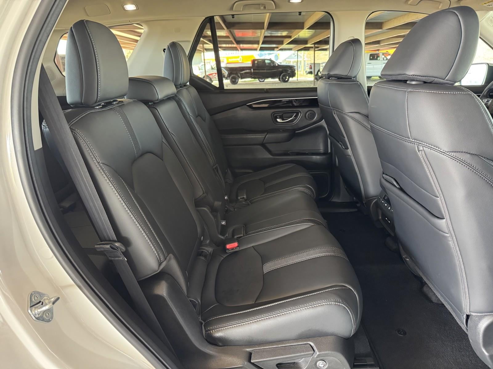 2025 Honda Pilot Touring