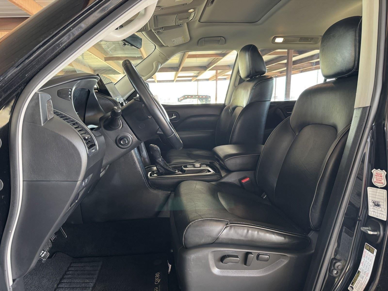 2024 INFINITI QX80 LUXE