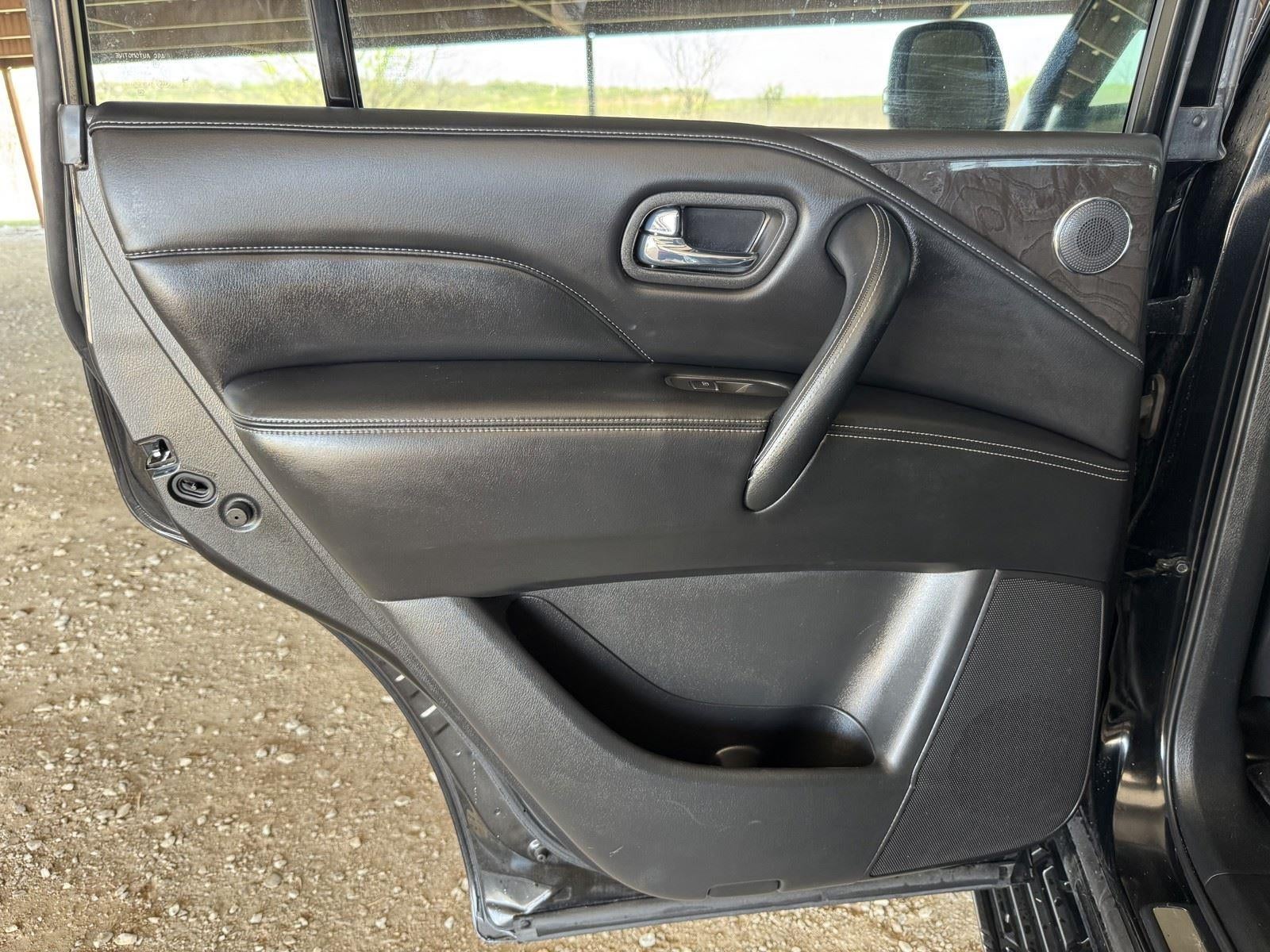 2024 INFINITI QX80 LUXE