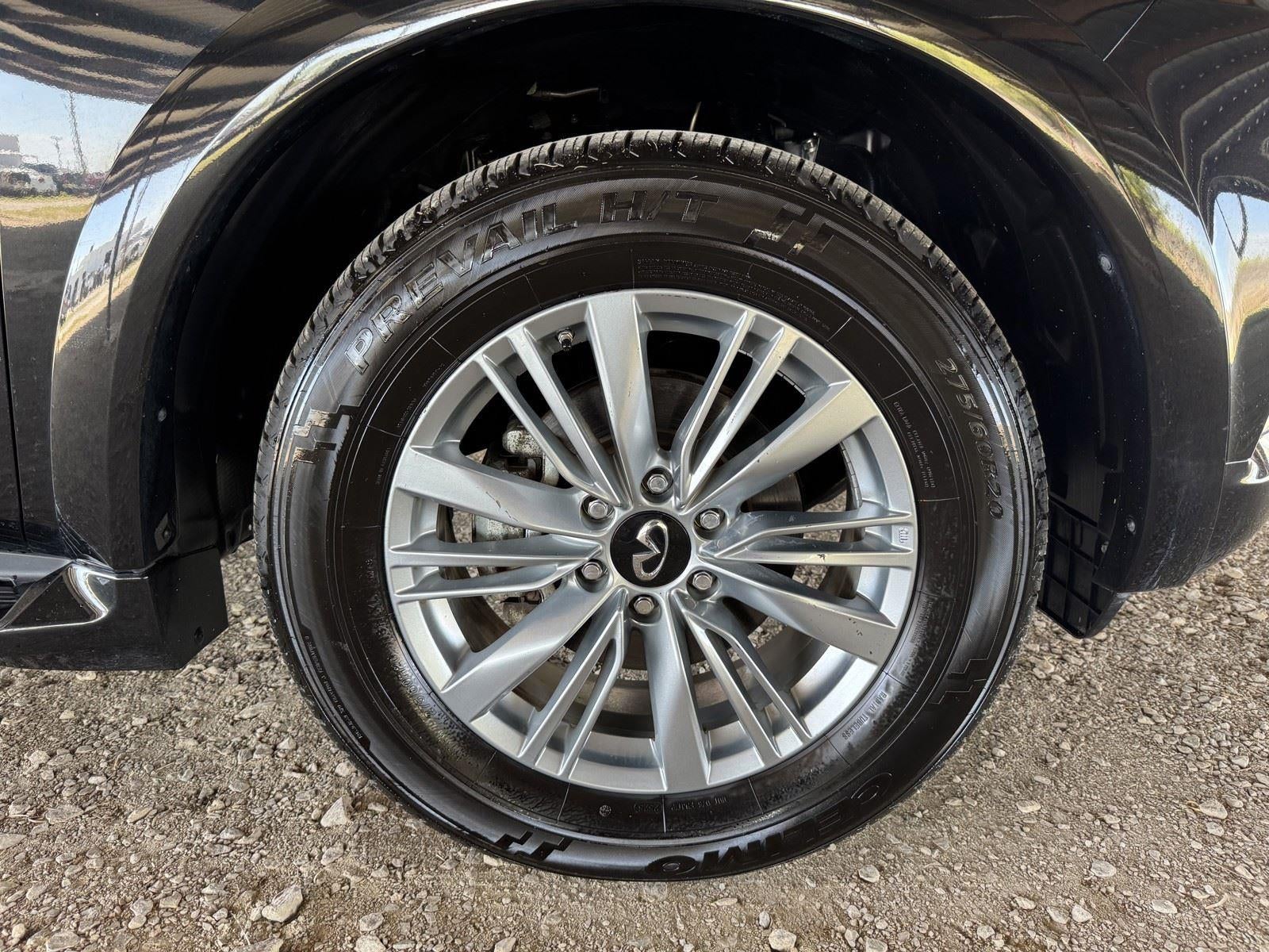 2024 INFINITI QX80 LUXE