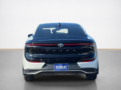 2024 Toyota Crown Platinum