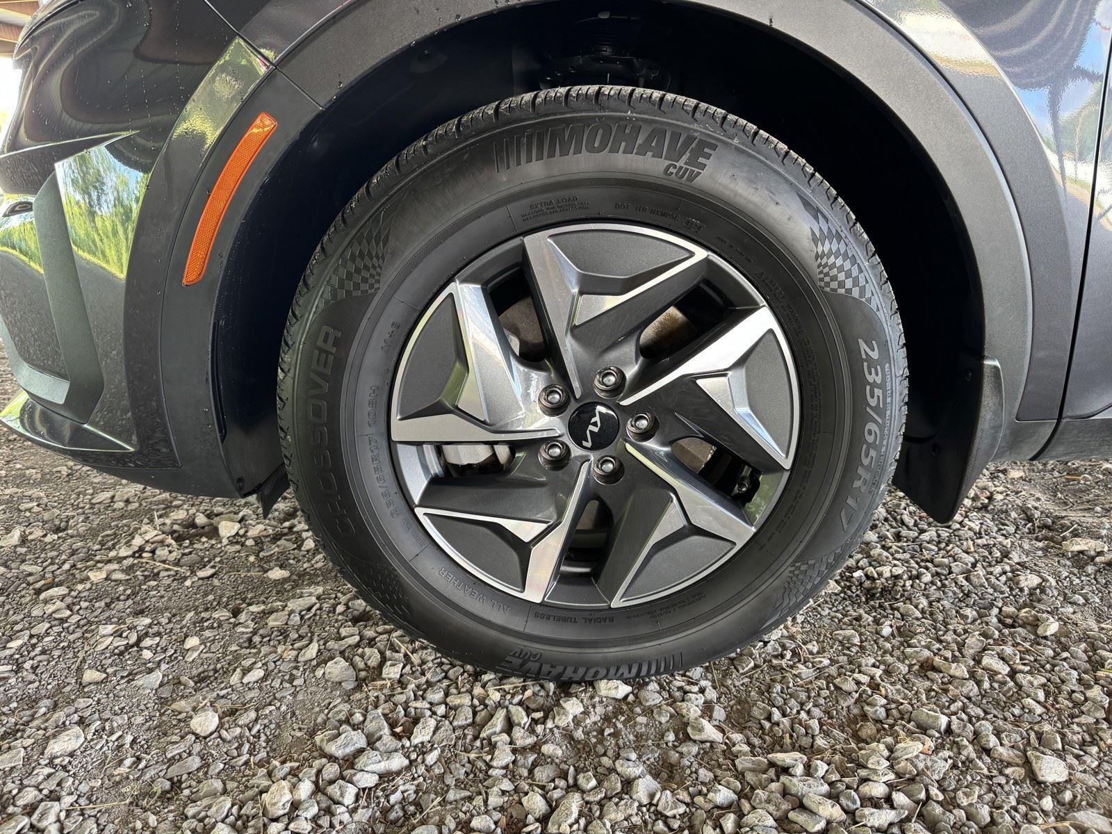 2022 Kia Sorento Hybrid S