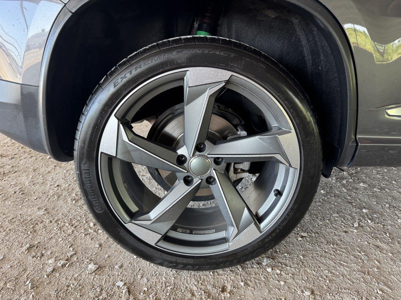 2014 Volkswagen Tiguan R-Line