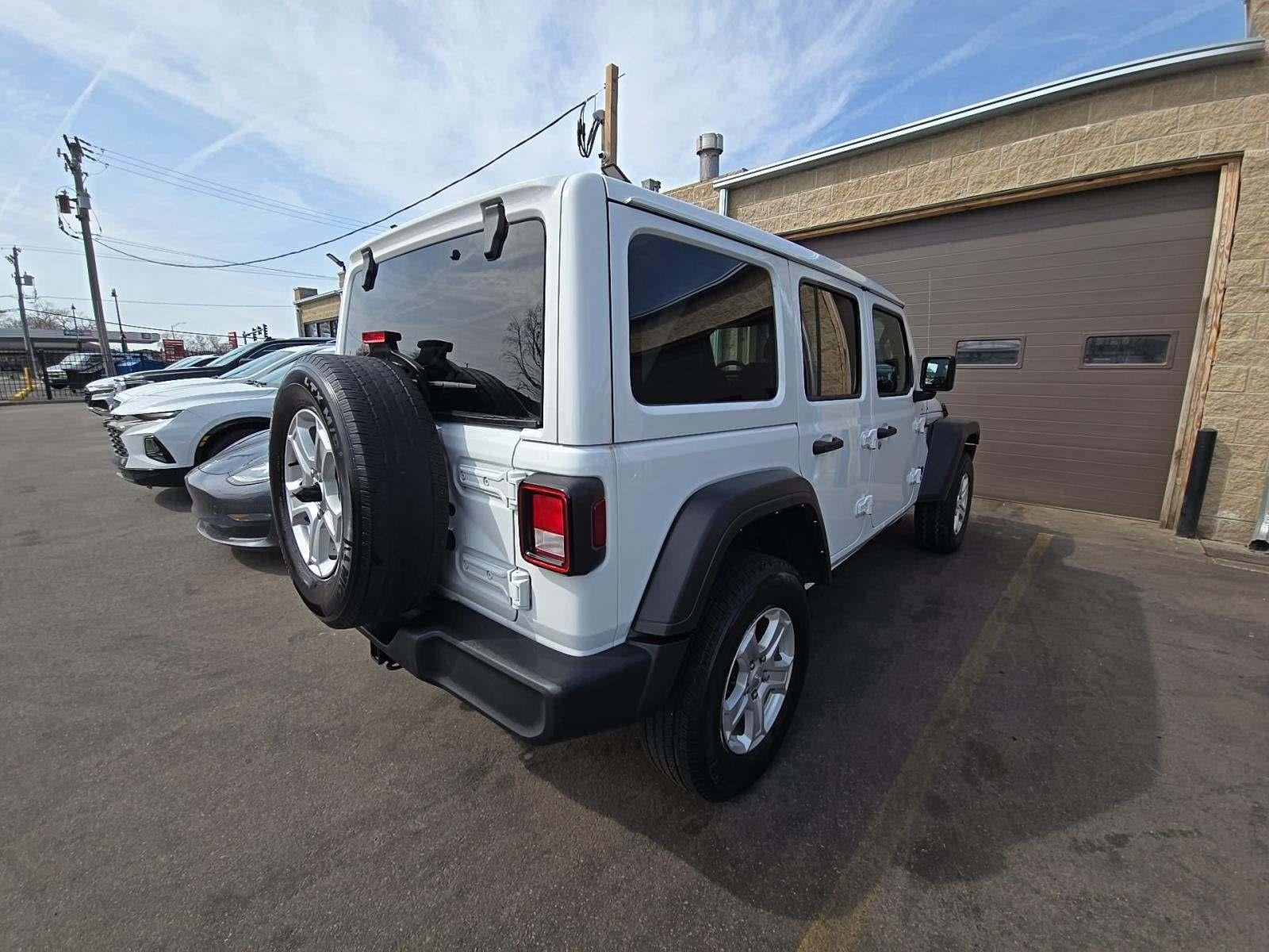2022 Jeep Wrangler Unlimited Sport S