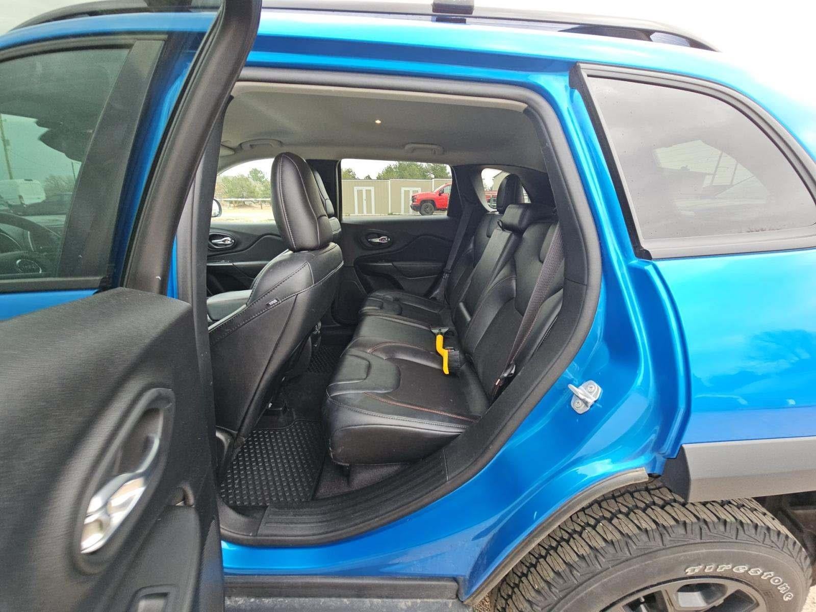 2022 Jeep Cherokee Trailhawk