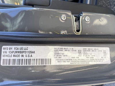 2023 Jeep Cherokee Altitude Lux