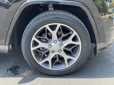 2018 Jeep Grand Cherokee Sterling Edition