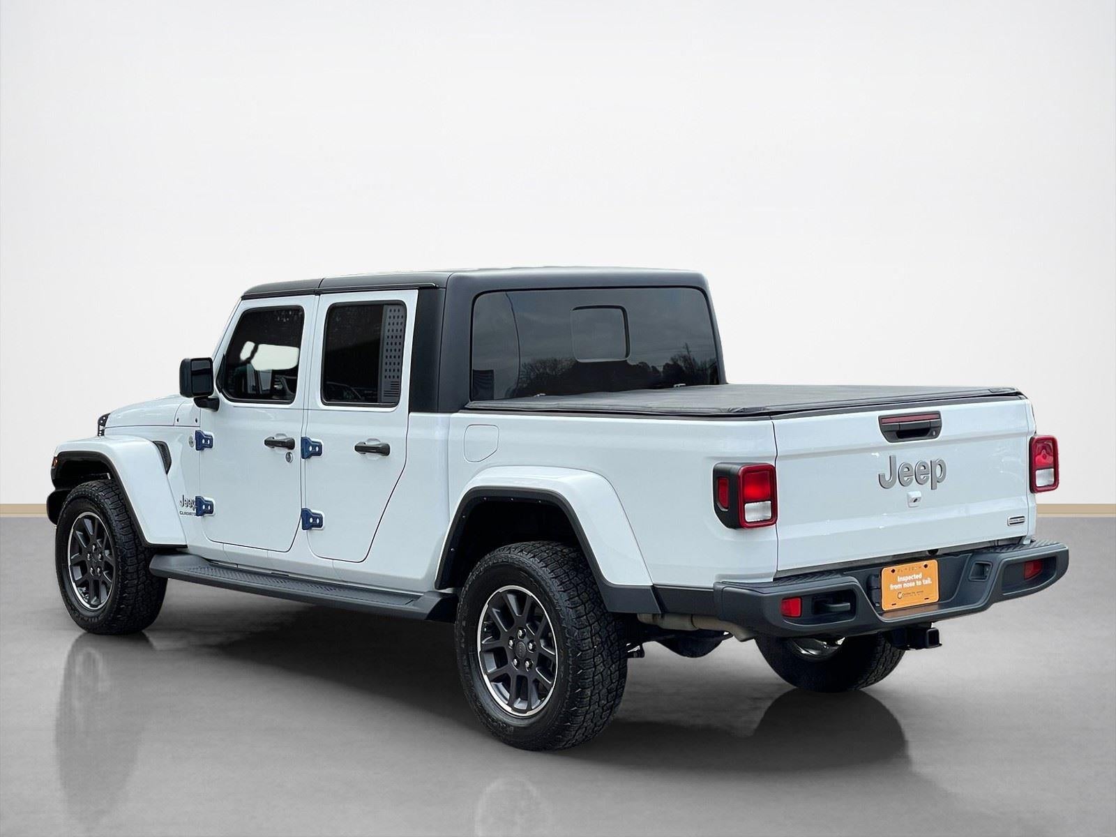 2022 Jeep Gladiator Overland