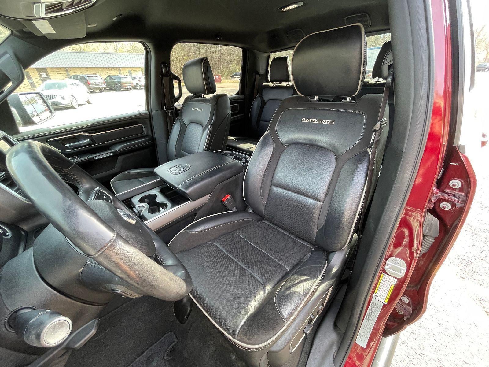 2020 RAM 1500 LARAMIE 4X2 CREW CAB 5'7