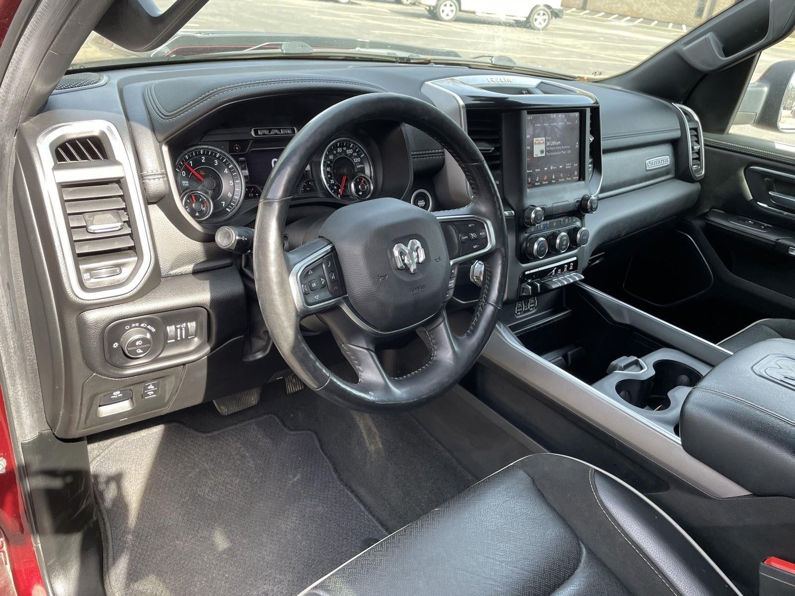 2020 RAM 1500 LARAMIE 4X2 CREW CAB 5'7