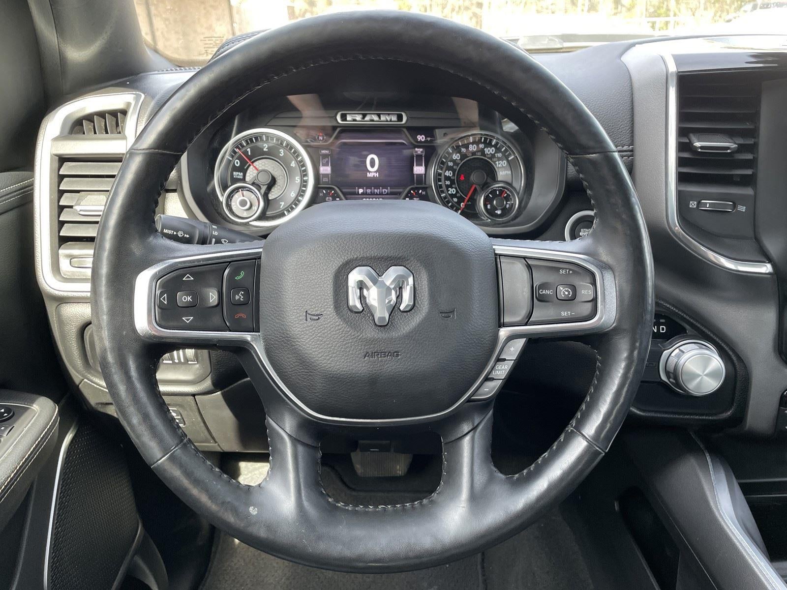 2020 RAM 1500 LARAMIE 4X2 CREW CAB 5'7