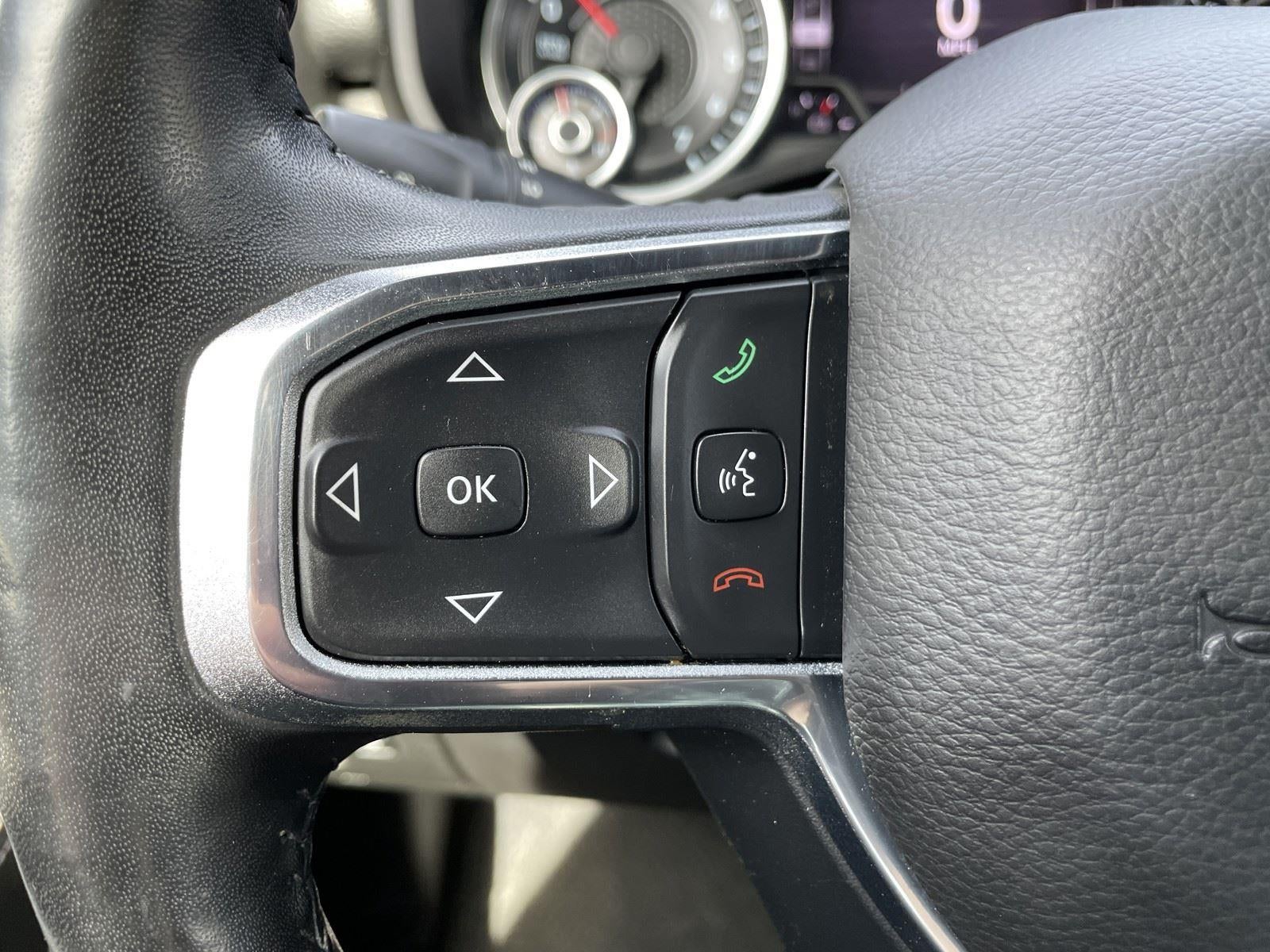 2020 RAM 1500 LARAMIE 4X2 CREW CAB 5'7