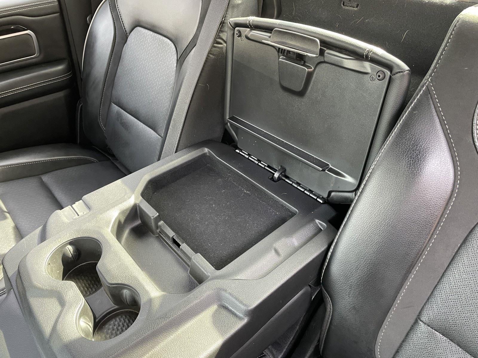 2020 RAM 1500 LARAMIE 4X2 CREW CAB 5'7