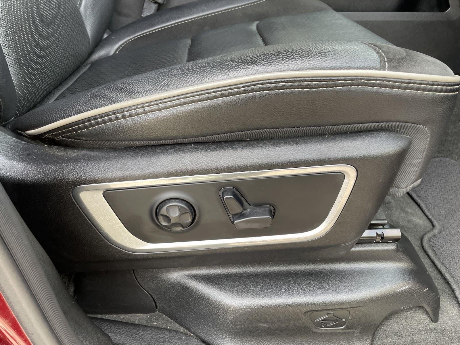 2020 RAM 1500 LARAMIE 4X2 CREW CAB 5'7