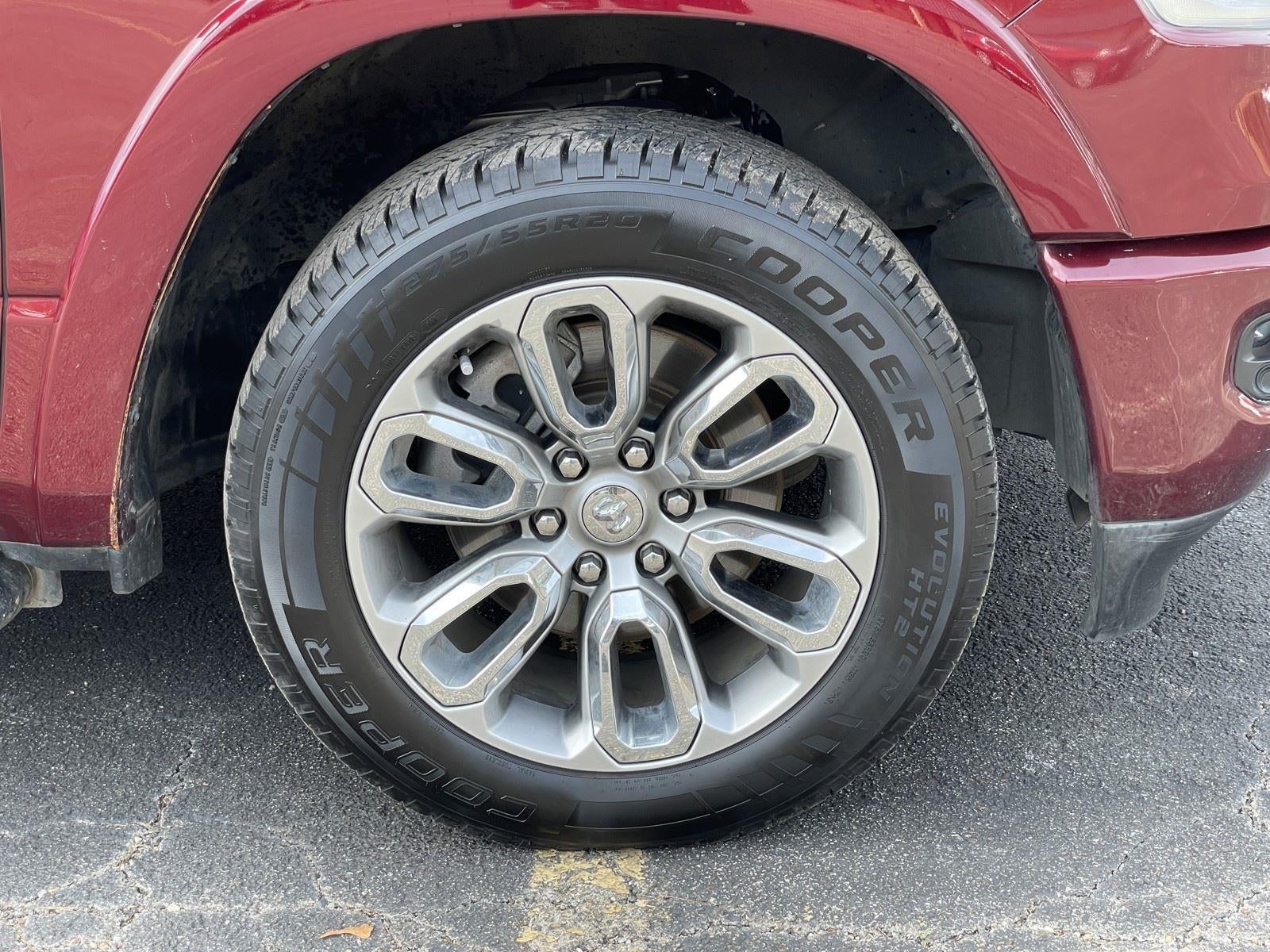 2020 RAM 1500 LARAMIE 4X2 CREW CAB 5'7