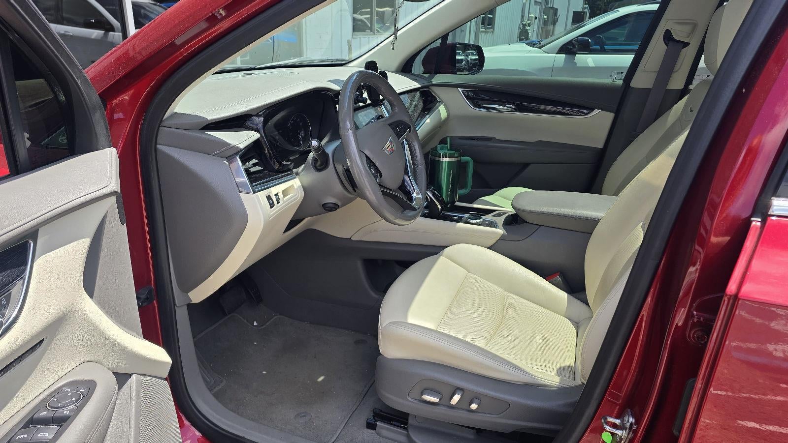 2021 Cadillac XT6 Premium Luxury