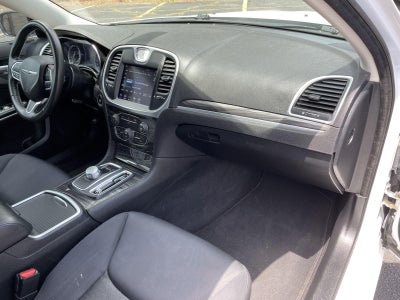 2021 Chrysler 300 Touring