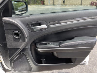2021 Chrysler 300 Touring